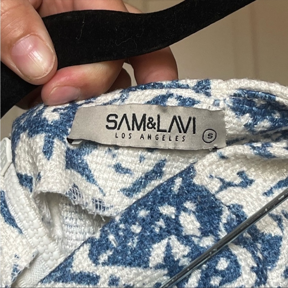 Sam & Lavi Abstract Print Skirt 😍 - Picture 3 of 3